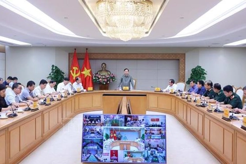 Phó Thủ tướng Chính phủ Trần Hồng Hà họp chỉ đạo ứng phó bão số 3