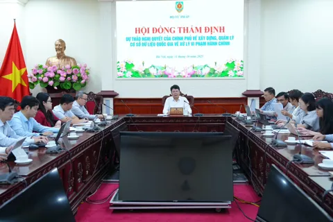 Thẩm định Nghị quyết về xây dựng, quản lý Cơ sở dữ liệu quốc gia về xử lý vi phạm hành chính