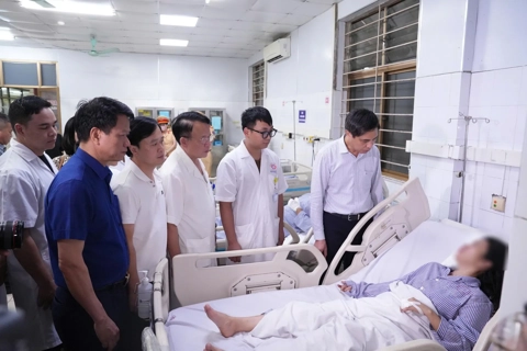 Hà Nội: hỗ trợ, thăm hỏi gia đình nạn nhân vụ lật tàu du lịch tại Quảng Ninh
