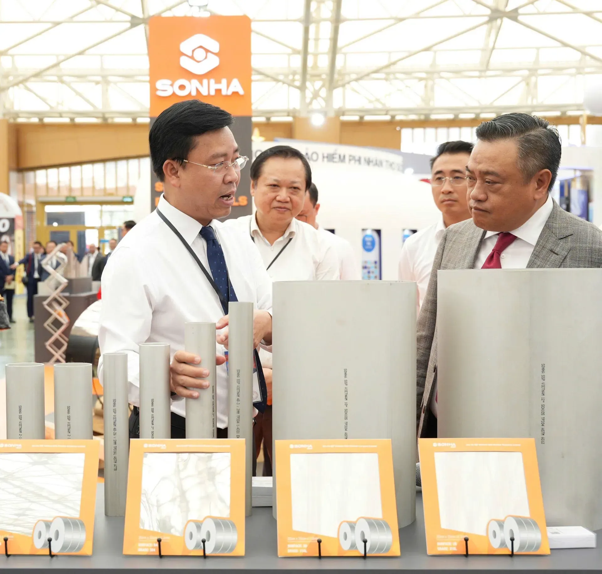 Hà Nội: thực hiện kéo dài thời gian phục vụ Triển lãm thành tựu đất nước đến 15/9