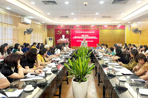 Quận Thanh Xuân thảo luận, lấy ý kiến về dự thảo Nghị quyết sửa đổi, bổ sung một số điều của Hiến pháp

