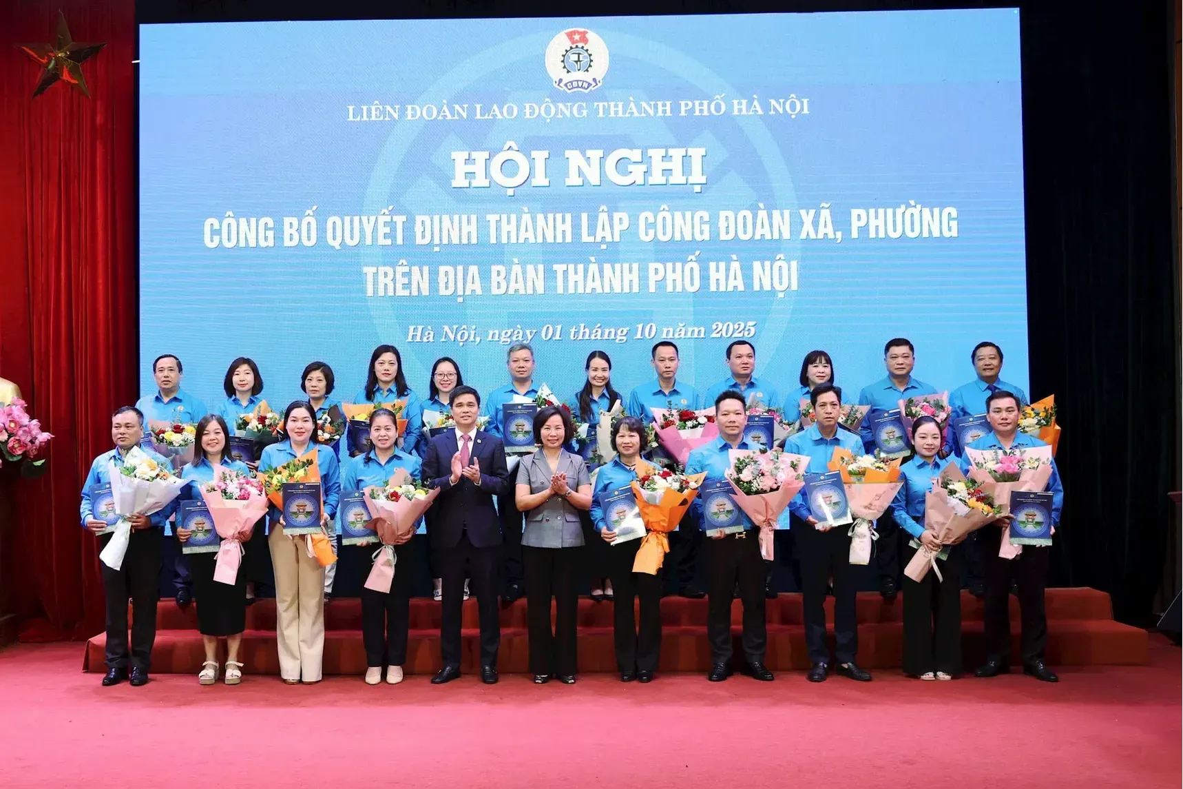 Hà Nội: trao quyết định thành lập 84 công đoàn xã, phường