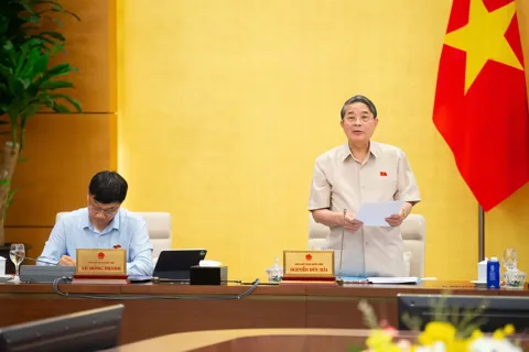 Thường vụ Quốc hội cho ý kiến về điều chỉnh dự toán, vốn ngân sách Trung ương năm 2025 sau sắp xếp tổ chức bộ máy
