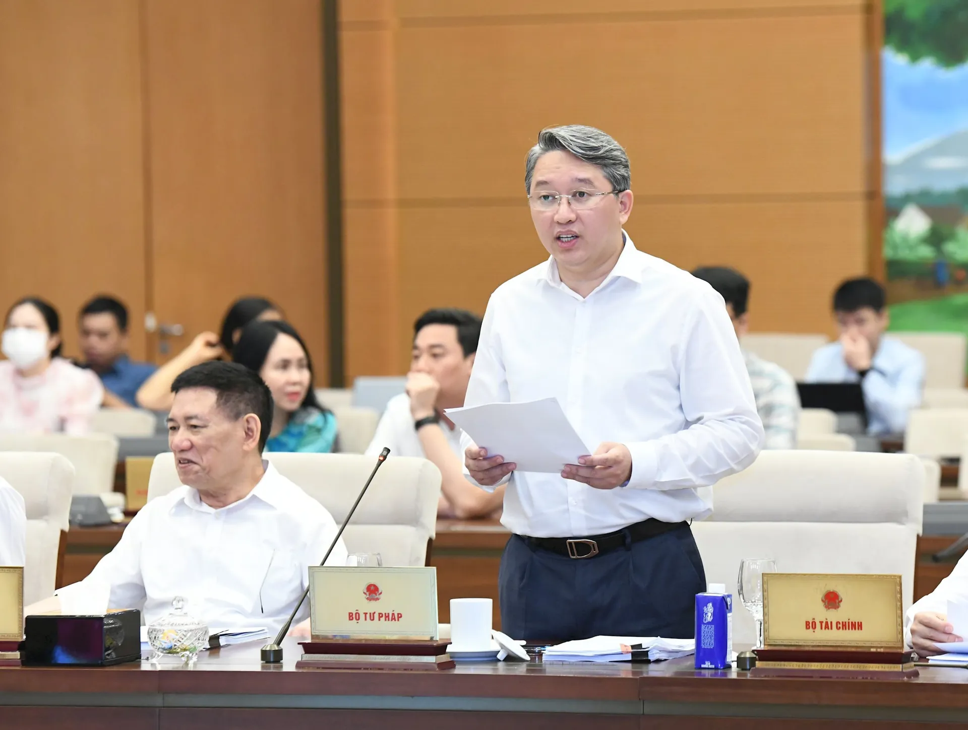 Đề xuất bổ sung 4 dự án Luật vào chương trình lập pháp năm 2025
