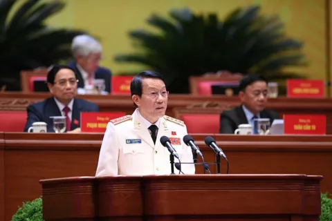 Công tác Công an thực hiện 3 mục tiêu chiến lược của Đảng: hòa bình, ổn định; phát triển bền vững, chất lượng cao; nâng cao mọi mặt đời sống Nhân dân