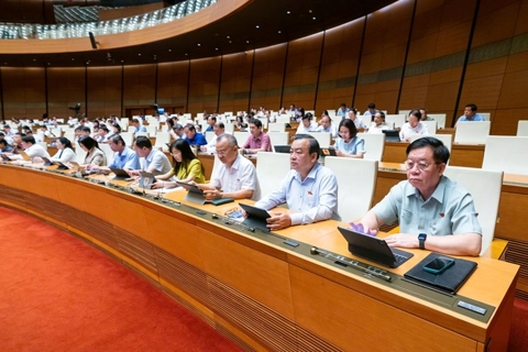 Cơ chế đặc biệt để bảo đảm và nâng cao chất lượng nhân lực làm công tác xây dựng pháp luật