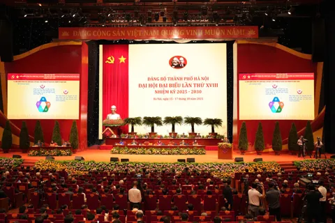 Chiều nay (16/10), bầu Ban Chấp hành Đảng bộ TP Hà Nội khóa XVIII, nhiệm kỳ 2025-2030