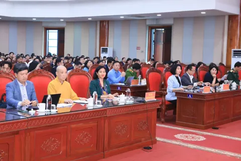 Hà Nội gặp mặt ứng viên đại biểu Quốc hội khóa XVI và các đại biểu Hội đồng nhân dân thành phố