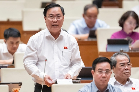Đại biểu Quốc hội đề xuất tăng số lượng cán bộ, công chức cấp xã theo quy mô diện tích và dân số
