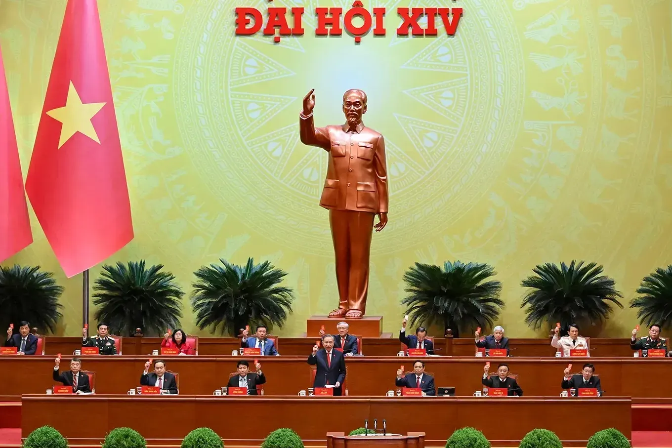 Danh sách 180 Ủy viên chính thức và 20 Ủy viên dự khuyết Ban Chấp hành Trung ương Đảng khóa XIV