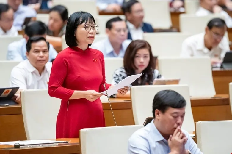 Đại biểu Quốc hội: đánh giá người tài không chỉ dựa trên bằng cấp