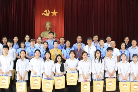 Hà Nội: "Hành trình kết nối năm 2025" kết thúc tốt đẹp với các hoạt động ý nghĩa