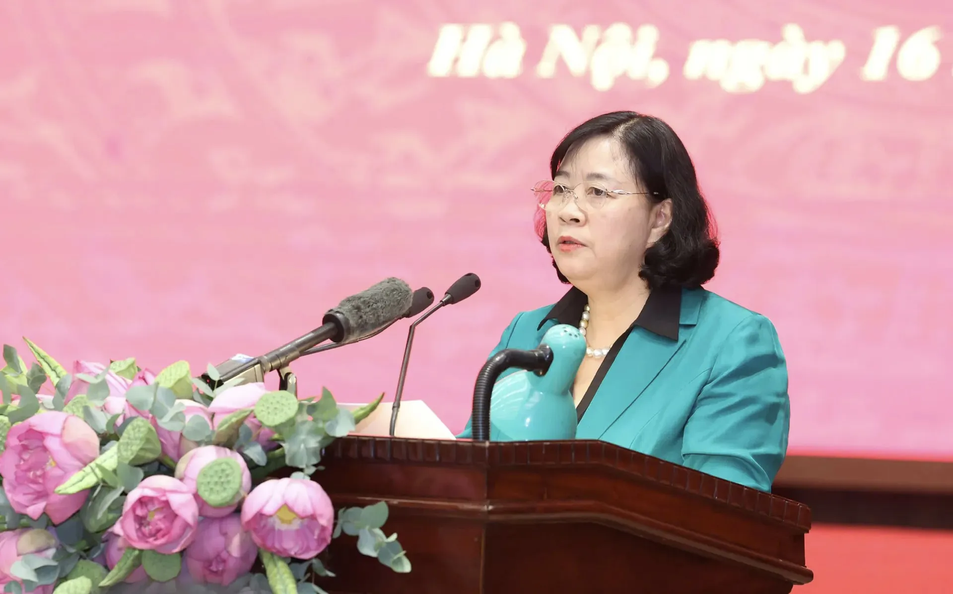 Hà Nội gương mẫu thực hiện các chủ trương lớn của Trung ương