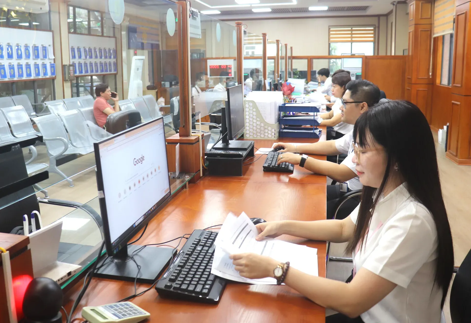 Hà Nội: Thận trọng trong bố trí cán bộ, xác định vị trí việc làm tại cấp xã sau sắp xếp