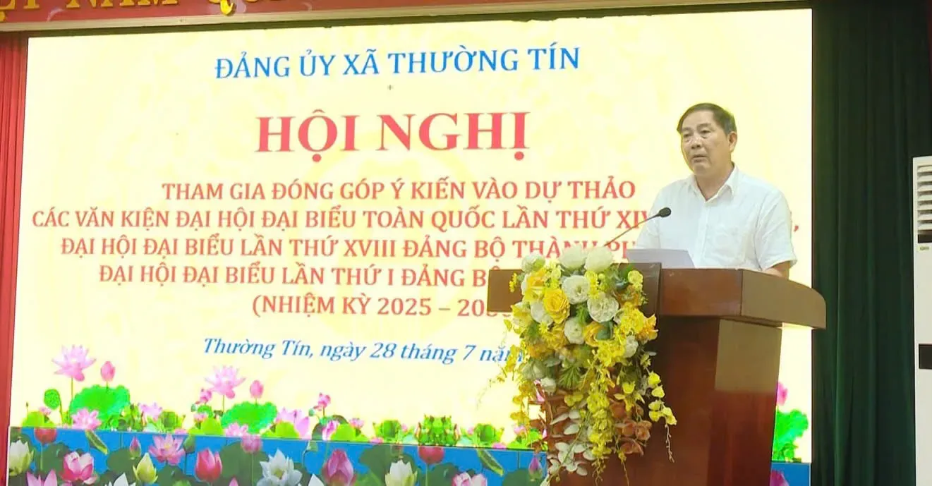 Đảng bộ xã Thường Tín đóng góp ý kiến vào dự thảo văn kiện Đại hội Đảng các cấp.