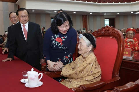 Phát huy tinh thần Cách mạng Tháng Tám, quyết tâm xây dựng Thủ đô giàu đẹp