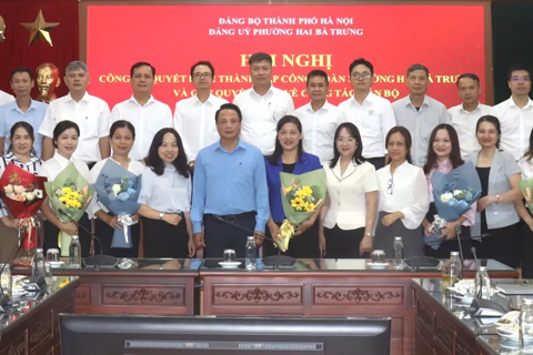 Phường Hai Bà Trưng công bố thành lập Công đoàn phường, các quyết định công tác cán bộ