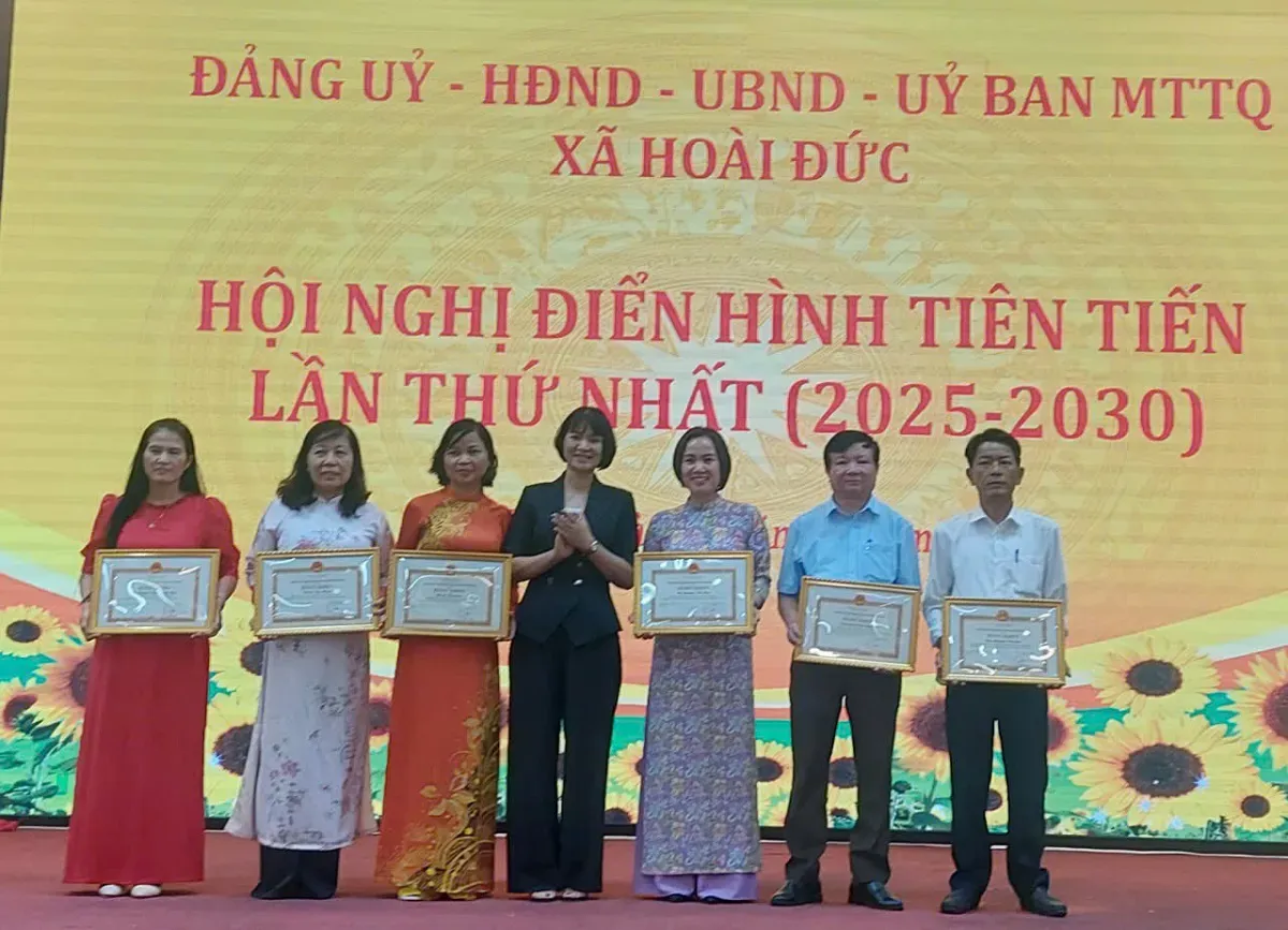 Xã Hoài Đức: Nhiều tổ chức, cá nhân được TP tặng bằng khen trong phong trào thi đua yêu nước