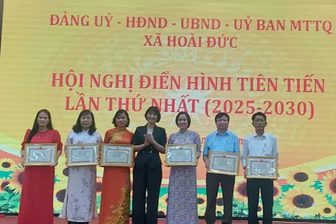 Xã Hoài Đức: Nhiều tổ chức, cá nhân được TP tặng bằng khen trong phong trào thi đua yêu nước
