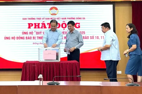 Phường Đống Đa phát động ủng hộ Quỹ Vì người nghèo, đồng bào bị thiên tai