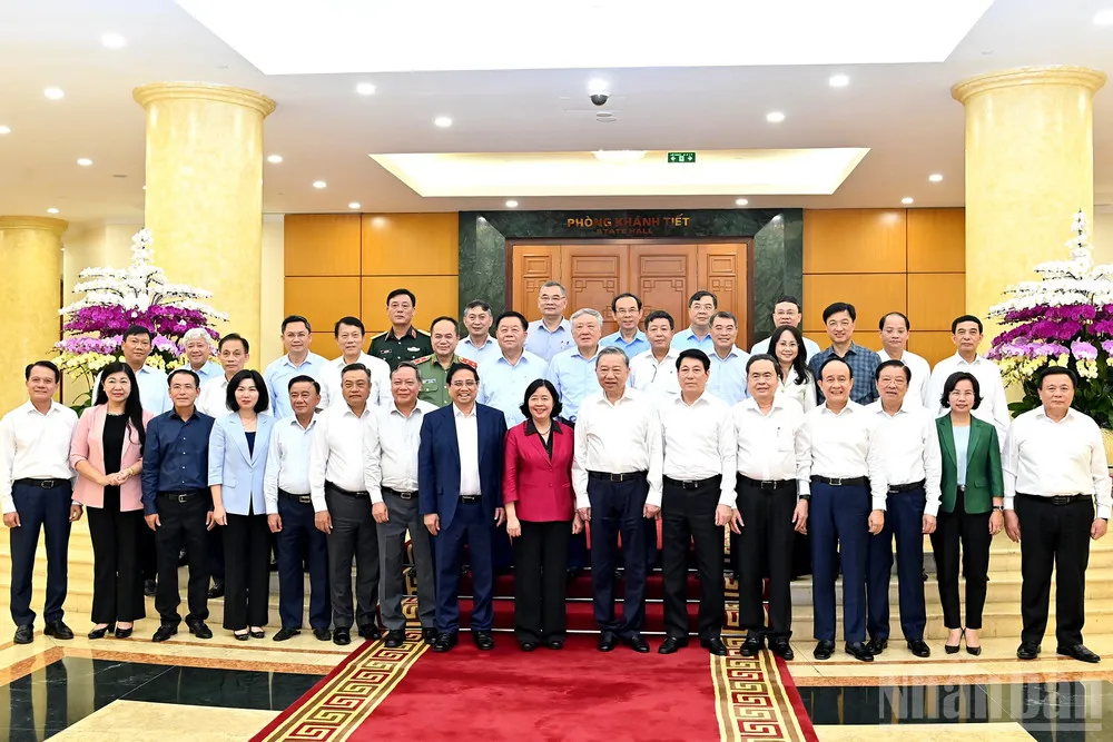 Dấu ấn Đảng bộ Thành phố Hà Nội qua các kỳ Đại hội