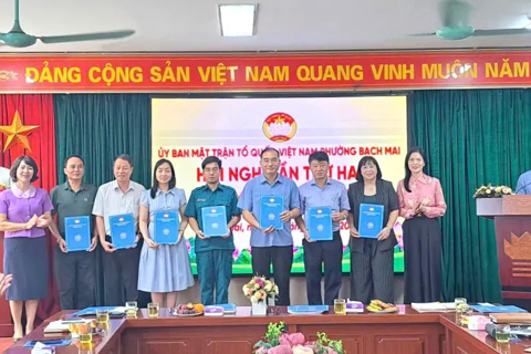 Ủy ban Mặt trận Tổ quốc Việt Nam phường Bạch Mai kiện toàn chức danh cán bộ chủ chốt
