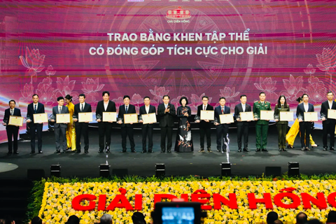 Báo Kinh tế & Đô thị được tặng Bằng khen và đạt giải tại Giải Diên Hồng lần thứ 4