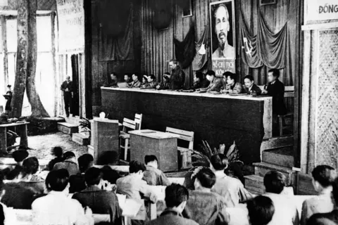 Đại hội đại biểu toàn quốc lần thứ II của Đảng: Kháng chiến, kiến quốc