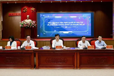 Hà Nội tăng tốc trong triển khai Nghị quyết 57-NQ/TW, quyết tâm xây dựng Thủ đô thành trung tâm đổi mới sáng tạo hàng đầu cả nước