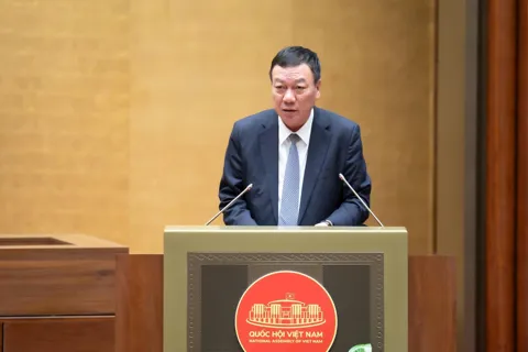 Sửa đổi Luật, quy định tăng giá trị tài sản kê khai từ 50 triệu đồng lên 150 triệu đồng.