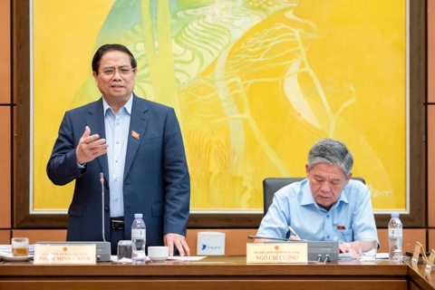Thủ tướng Chính phủ: phân cấp, phân quyền phải đi đôi với tăng cường năng lực thực thi
