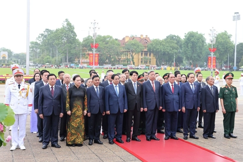 Lãnh đạo Đảng, Nhà nước, Thành phố Hà Nội viếng lăng Chủ tịch Hồ Chí Minh và các Anh hùng liệt sĩ