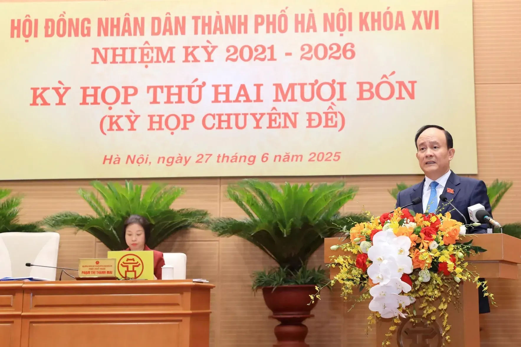 Khai mạc kỳ họp chuyên đề của HĐND Thành phố Hà Nội: xem xét nhiều nội dung phục vụ chính quyền địa phương 2 cấp