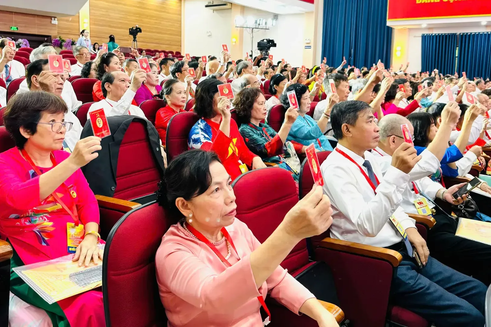 239 đại biểu tham dự Đại hội đại biểu Đảng bộ phường Kim Liên lần thứ I