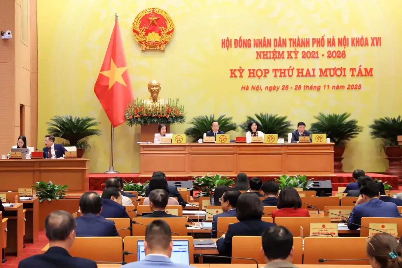 Hà Nội thông qua kế hoạch phát triển kinh tế - xã hội năm 2026 với 26 chỉ tiêu chủ yếu 
