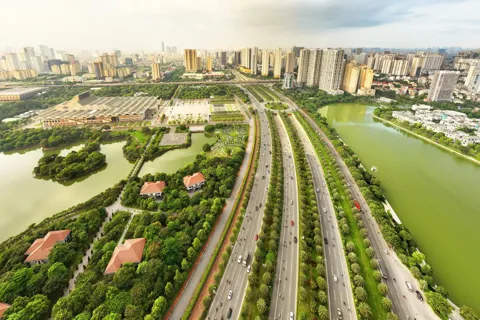 [Nhân dân hạnh phúc – cốt lõi trong hành trình đưa Thủ đô bứt phá] Bài 3: Giải quyết thách thức, xây dựng đô thị hạnh phúc