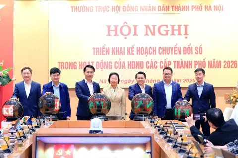 Chuyển đổi số trong hoạt động của HĐND không còn là lựa chọn mà là yêu cầu bắt buộc
