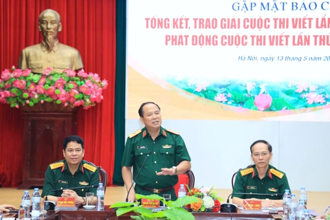 30 tác phẩm xuất sắc được trao giải tại Cuộc thi viết về Bảo vệ nền tảng tư tưởng của Đảng