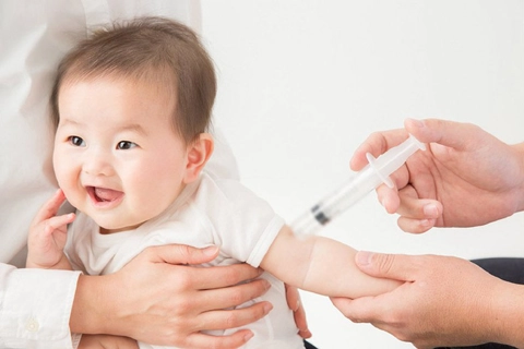 Phấn đấu đến 2030 làm chủ được công nghệ sản xuất 15 loại vaccine cho tiêm chủng
