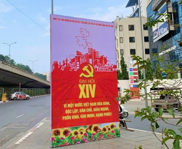 Phường Bạch Mai: Rực rỡ cờ hoa chào mừng Đại hội đại biểu toàn quốc lần thứ XIV của Đảng