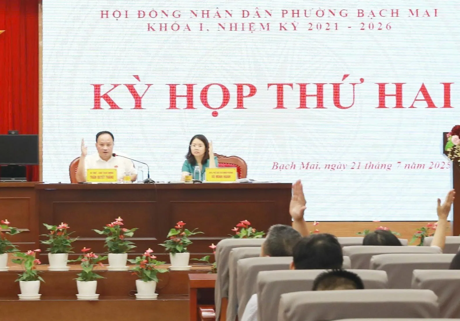 Kỳ họp thứ hai HĐND phường Bạch Mai: cán bộ, Nhân dân chung sức xây dựng phường phát triển văn minh, hiện đại