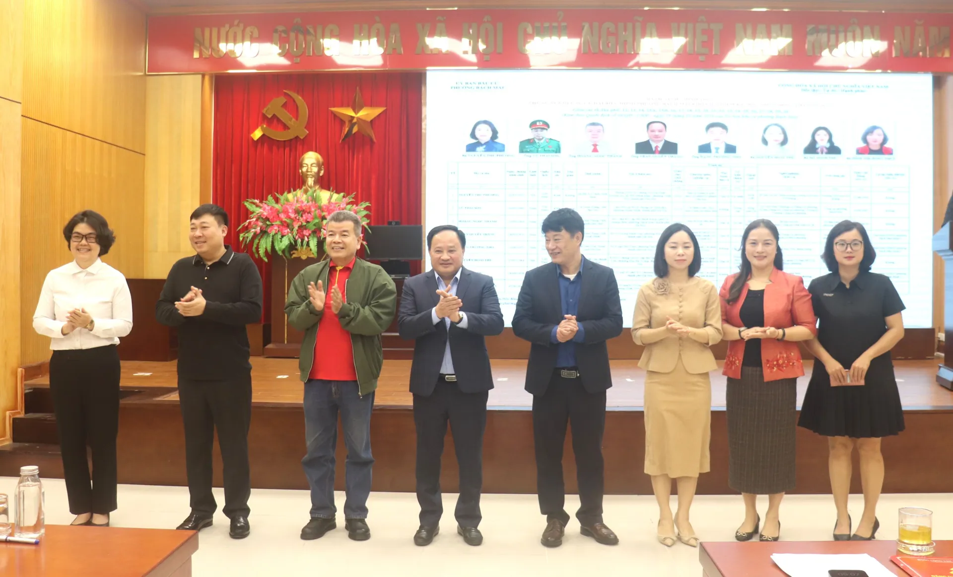 Phường Bạch Mai công bố 48 người ứng cử đại biểu HĐND phường khóa II, nhiệm kỳ 2026-2031
