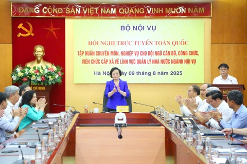 Bộ trưởng Bộ Nội vụ: Tập trung nâng cao chất lượng, nâng tầm cán bộ công chức cấp xã