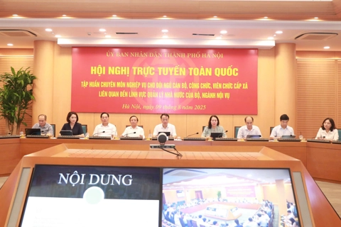 Phân cấp, phân quyền: cấp xã giảm thời gian giải quyết thủ tục, “được việc” cho người dân
