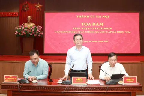 Con người và cơ chế - gỡ hai “nút thắt” lớn trong thực hiện chính quyền địa phương 2 cấp