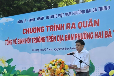 Phường Hai Bà Trưng đồng loạt ra quân vì môi trường sáng, xanh, sạch đẹp