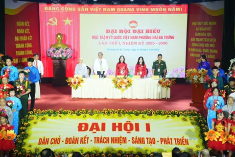 Bà Nguyễn Hiền Phương tái cử giữ chức Chủ tịch Ủy ban Mặt trận Tổ quốc Việt Nam phường Hai Bà Trưng
