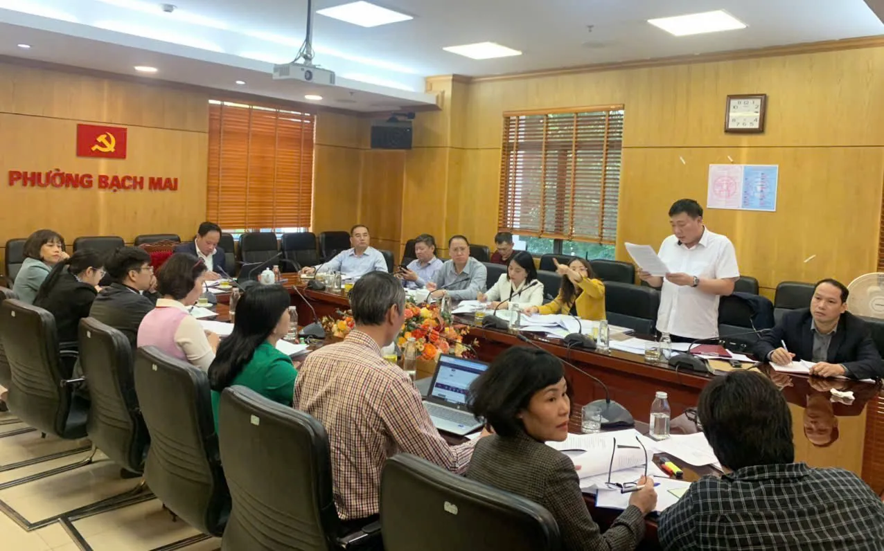 Phường Bạch Mai: Ban Chỉ đạo cuộc bầu cử đại biểu Quốc hội khóa XVI và đại biểu HĐND các cấp nhiệm kỳ 2026-2031 họp Phiên thứ nhất