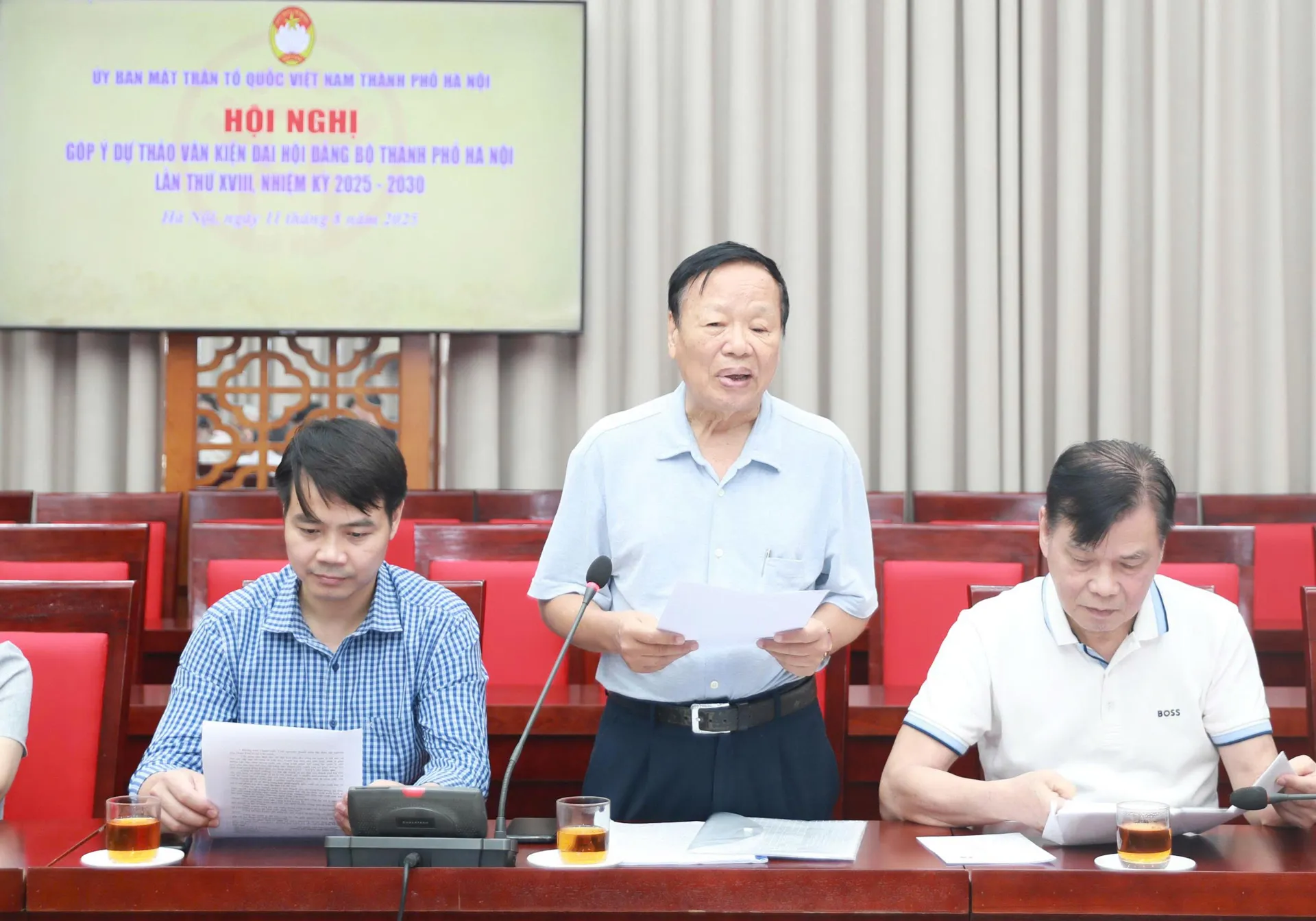 Phát triển nguồn nhân lực chất lượng cao, xây dựng thương hiệu cán bộ Thủ đô