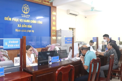 Giám sát vận hành chính quyền địa phương 2 cấp: Xã Dân Hòa dần hoạt động trơn tru bộ máy, người dân đồng thuận